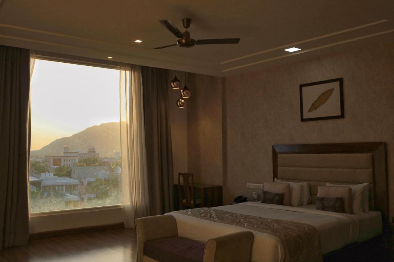 Brahma Horizon Hotel & Spa - Pushkar Ngoại thất bức ảnh