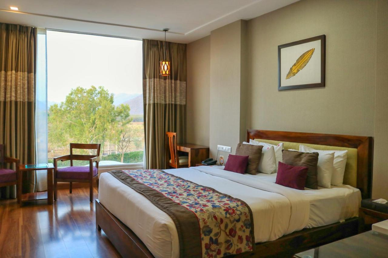 Brahma Horizon Hotel & Spa - Pushkar Ngoại thất bức ảnh