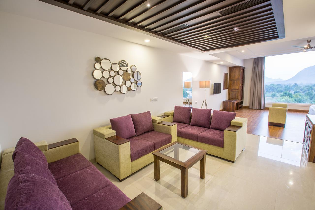Brahma Horizon Hotel & Spa - Pushkar Ngoại thất bức ảnh